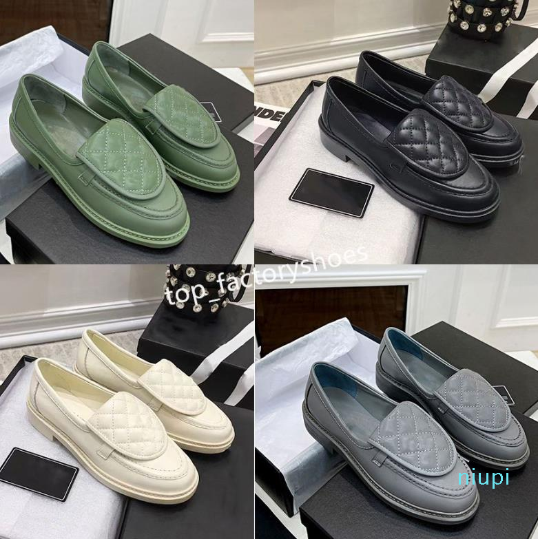 

Designer Sneakers Casual Shoes Women Sneaker Ladies Loafers Flat Rubber Shoe Black Shiny Leather Round Head, Color 1