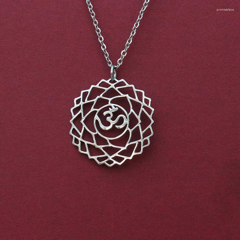

Pendant Necklaces 10pcs 7th Chakra OM Stainless Steel Necklace Crown Sahasrara Stands For Spiritual Connection Knowledge And