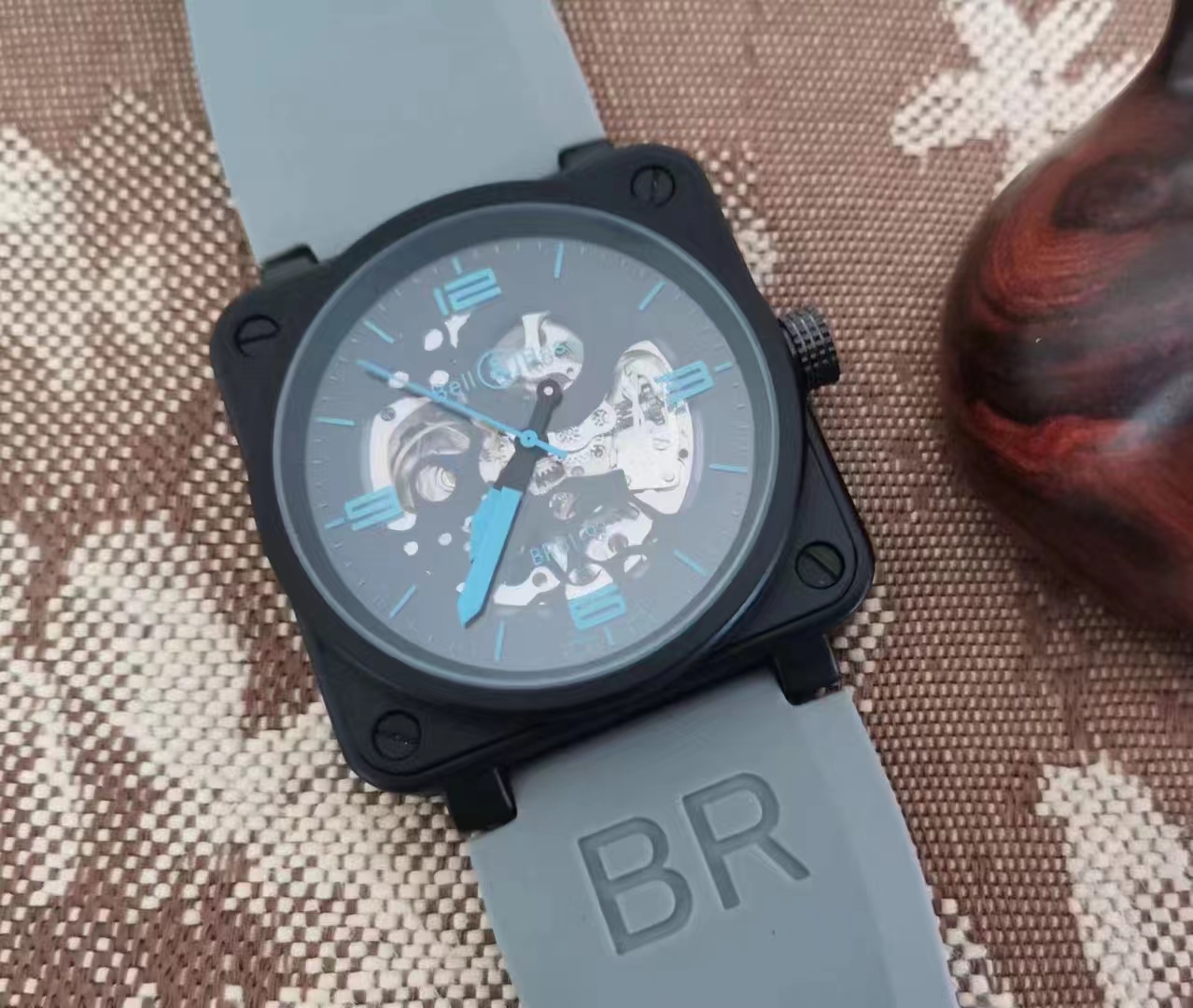 

2022 Men's Luxury Quartz Watch Business Sanding Leisure Hollow out Multifunctional Timelight Waterproof Watches, I0001