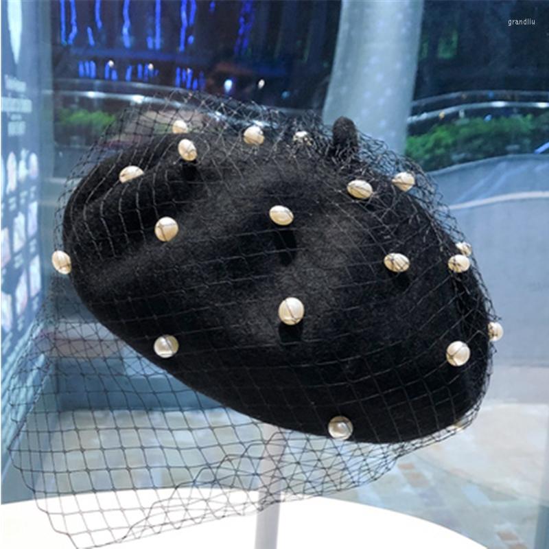 

Berets Beret Hat Women Pearl Net Yarn Painter Autumn British Retro Sboy All-match Casual Beanie Cap