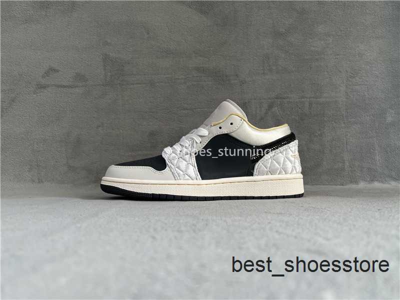 

Top Quality Basketball Shoes Jumpman 1s Low Black Grey Satin Vintage Blue Colorway Leather Trainers Color Black/Grey/Satin-Vintage-Blue Size