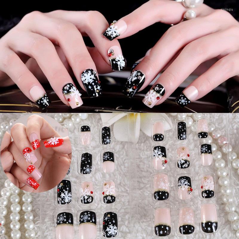 

False Nails 24Pc Christmas Black White Red Style Xmas Snowflake Full Cover Coffin Fake Nail Art Tips Gift Decorations, Al109-8