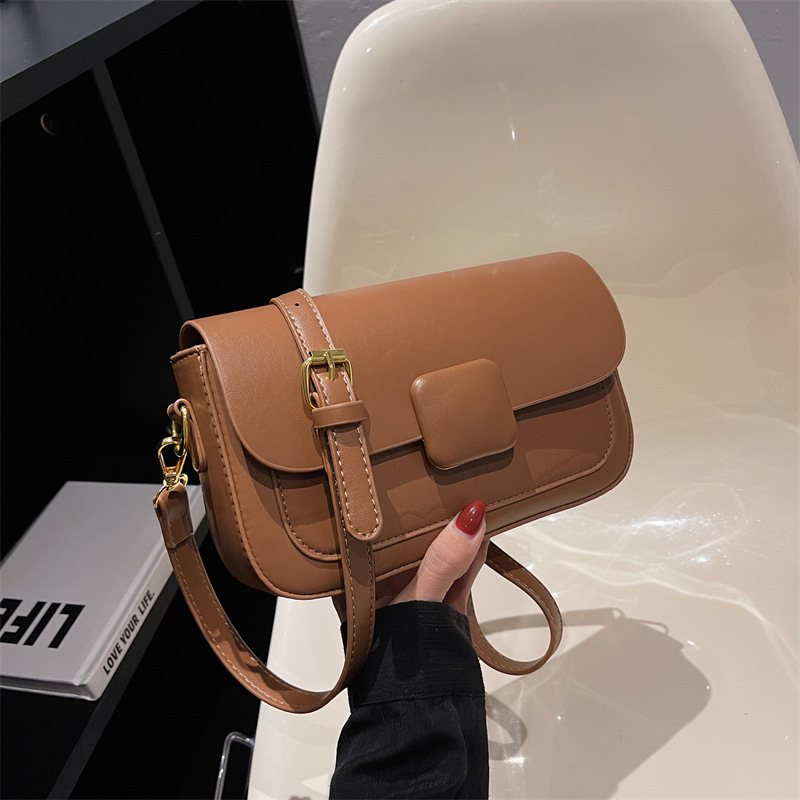 

Women Inclined Shoulder Bags Fashion casual Womens Bag Small Handbag Totes High-capacity PU leather Large volume wholesale Girl Mobile Phone Bag Black 9807