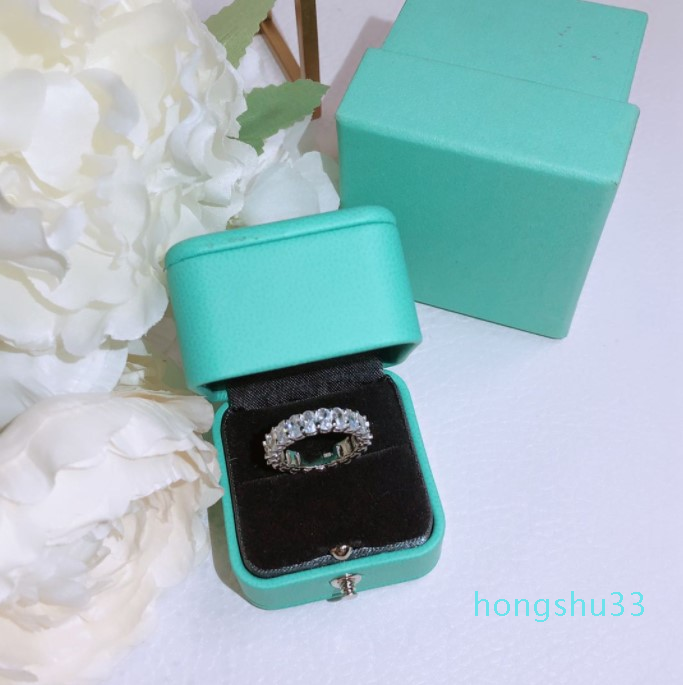 

2022 new fashion Luxurys Desingers Ring Simples Design Sense Sterling Silver Ring Ladies Classic Six-claw Diamond Rng Simple rings Birthday Gift good top quality