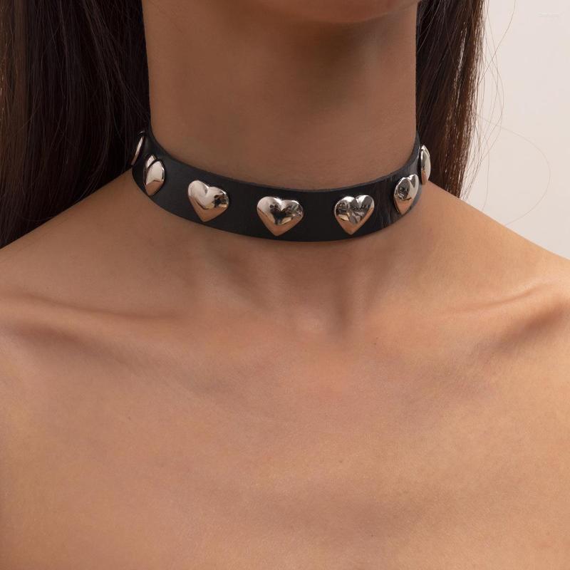 

Choker PU Leather Gothic Dark Black Chocker Sexy Heart Punk Chokers Necklace For Women Hip Hop Bondage Cosplay Accessory