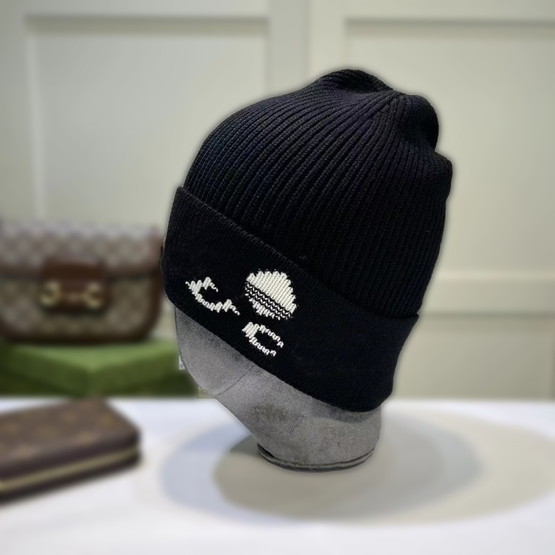 

Wool Knitted Hats Designers For Women 4 Colors Black White Brown Grey Cap Classic Fitted Outdoor Keep Warm Accessory Hat G 22102205