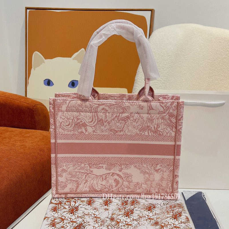 

New Designers Canvas Totes Shopper Bag women handbags tiger pattern ladies designer embroidery letter shoulder bags lady All Season Tote, Black2