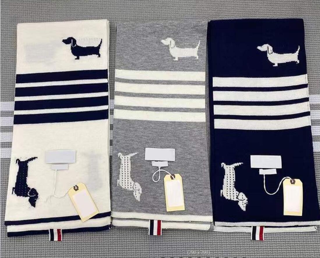 

Men's scarf Others Apparel classic stripe yarn-dyed warm puppy printed wool knitted women's shawl