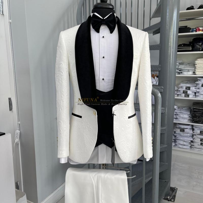 

Men's Suits Tailored Ivory Floral Jacquard Mens Slim Fit Coat Pants Design Latest Costume Homme 3 Piece Grooms Wedding Prom Tuxedo, Model 2