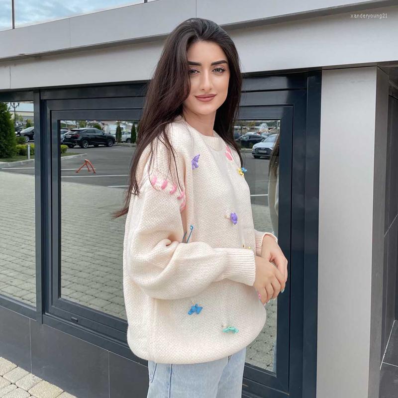 

Women's Sweaters Black White Winter Knitted Crewneck Pullover Sweater Women Long Sleeve Korean Fashion Style Oversized Cute Bear