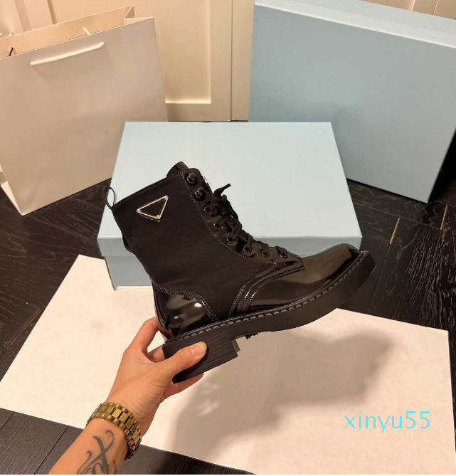 

2022 Boots High Heels Luxury Laureate Winter Desert Chunky Heel Booties, Black