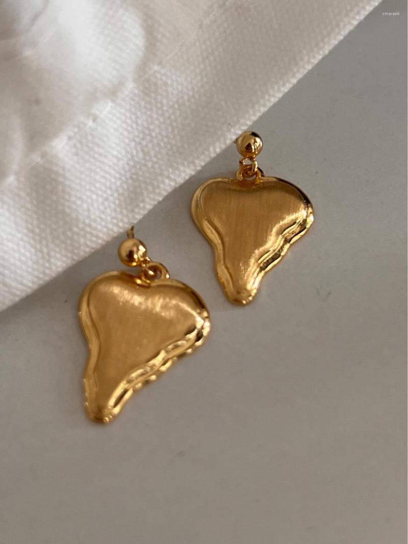

Dangle Earrings LONDANY Exquisite Soft Texture Three-dimensional Hand Drawing Technology Retro Love