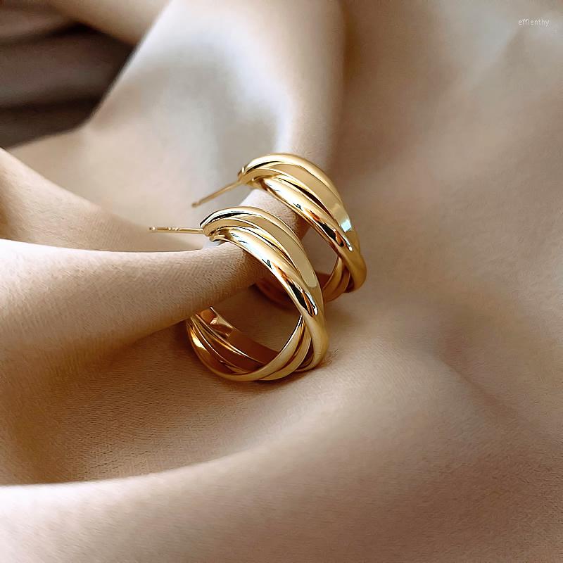 

Hoop Earrings Korean Fashion Jewelry Simple Twisted Gold Metal Temperament Generous Round Female Party