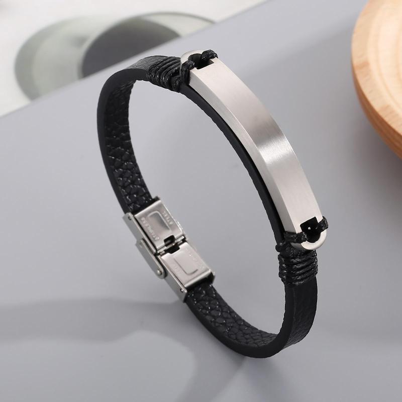 

Charm Bracelets HaoYi Genuine Leather Braided Bracelet For Men Stainless Steel Fashion Simple High Quality Cowhide Jewelry
