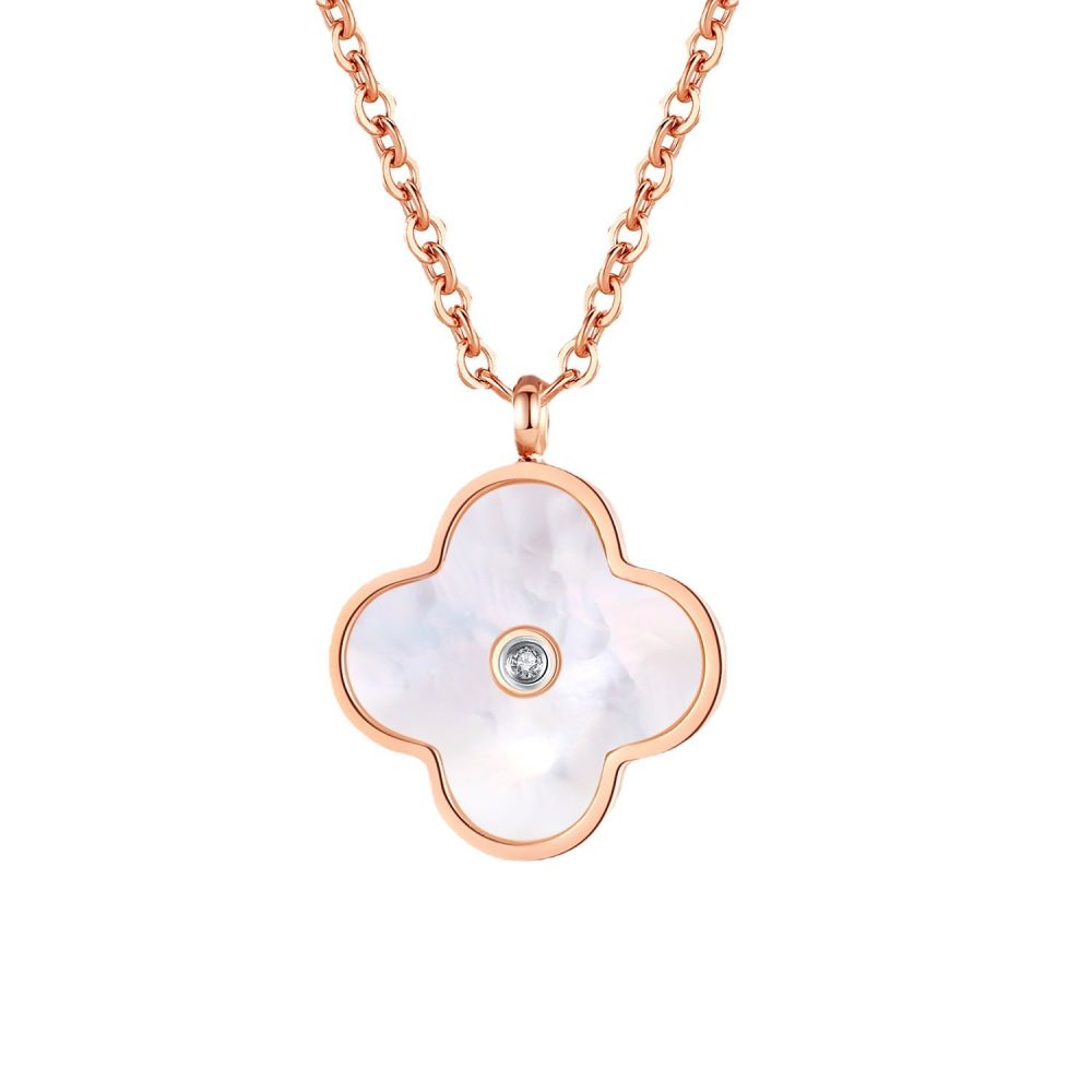 

designer necklace jewellery four leaf clover necklaces diamond Clavicle chain Titanium steel Gold-Plated Never Fade Not Cause Allergic; Store/21621802 Model BTQ19