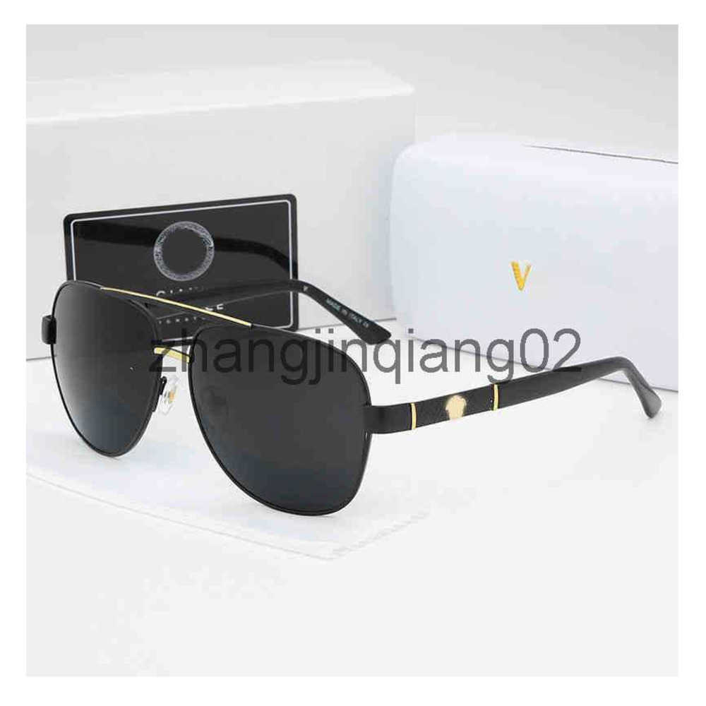 

Designer Versage Sunglass Cycle Luxurious Fashion Sunglasses Metal Trend Colorful Coated Mens Womens Vintage Baseball Sport Summer Polarize Medussa Sun Glasses