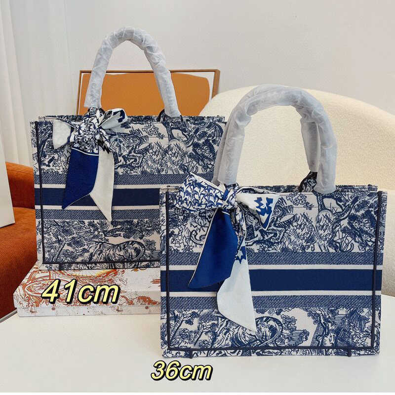 

Totes Luxury Designer Top Original Tote Bag 2022 Light Grey Tiger Embroidery Book Handbag Womens Fashion Handle Laptop Large Capacity, 20 logo embroidery