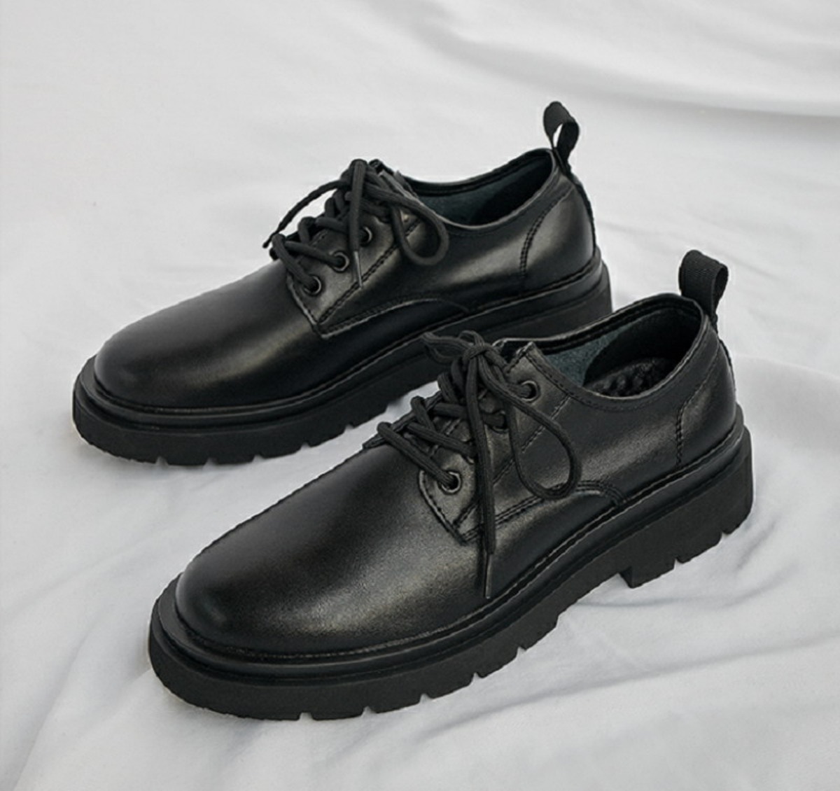 

Fashion 2022 Dress sneakers Women mens leather trainer shoe white black grey sneakers with box 036