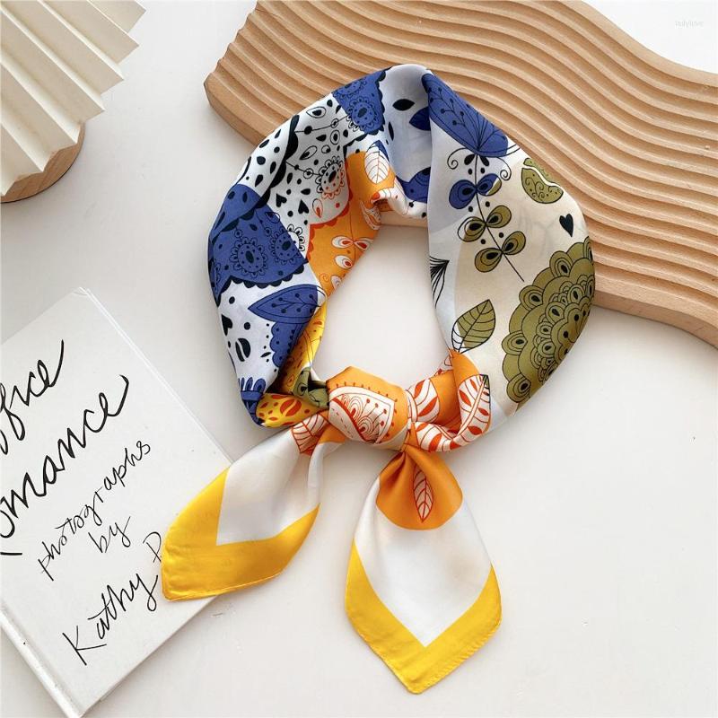 

Scarves Charming Leaves Printed Square Scarf Women Bandana Hairband Lady Head Wraps Female Shawl Fashion Neckerchief Headwear