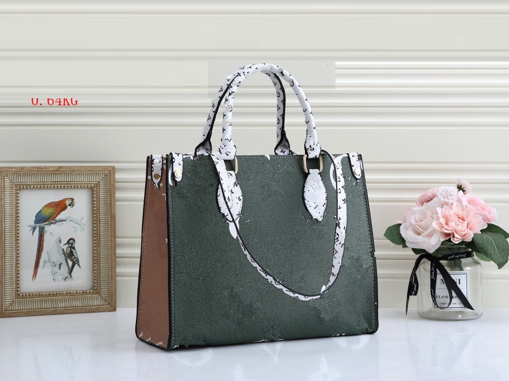 

Fashion Designer ONTHEGO Embossed Black Flower Bag Luxurys Women Bags Tote Louiseity 1 Viutonity Womens Shoulder Handbag Leather Diamond Evening Purse LVs 01, Not for individual sale