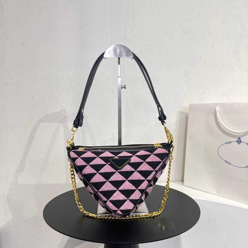 

Totes Prbag Retro Tote Bag Symbole Galleri Triangle Designer Bags Fabric Embroidered Crossbody Bags Women Shoulder Leather Handbag Purses P 221023, Prad-pink--25*15cm--plush