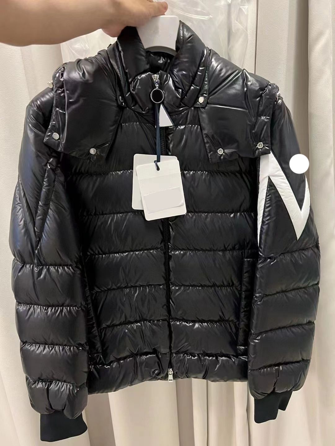 

Designer Women's Down Embroidered Badge Corydale Couples Hooded Coat Comfortable Warm Trendy Labels Complete Tops Apparel, Supplement (not shipped separately)