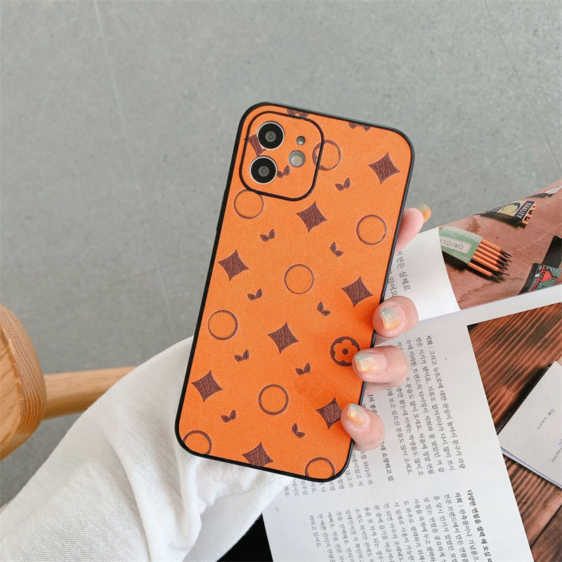 

smartphones case Leather Phone Cases For iphone 14 Pro Max 13 12 mini 11 XS XR X 8 7 Plus 14Plus Fashion Print Design Bee Classic Back Cover Case Luxury Mobile Shell, Brown