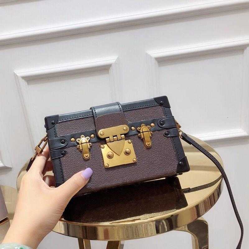 

ysiykiy mini Designer luxury handbag Totes classics letter trunk box bag Shoulder bags women pochette fashion classical Crossbodybag, Brown with logo