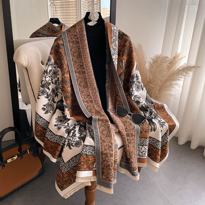 

Scarves Luxury brand double-sided scarf women Mrs Winter warm cashmere shawl animal bee printing soft thin blanket Holiday gifts 221024