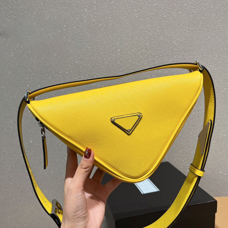 

Triangle bag Luxury Designer Brand Senior Shoulder Bags 2022 Fashion Women Totes Handbags Plain Colour Striped leather Phone Cross body Bag Simple and versatile, White