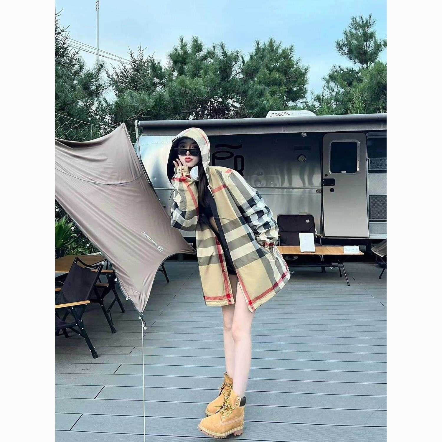 

burbrerys mens jackets coats High quality BBR big man reversible hooded jacket for students, Big check