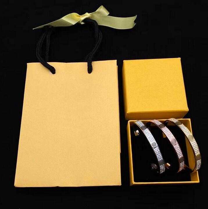 

High Quality Women Bangle Classic simple Letter Design Adjustable Fashion Women's Tricolor Temperament Luxury Exquisite Jeweler Gift