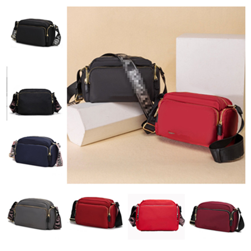 

bag Shoulder Spanish Outdoor Bags BIMBA Y LOLA fashion Camera bag simple all-match tofu light luxury messenger leisure commuter, 012