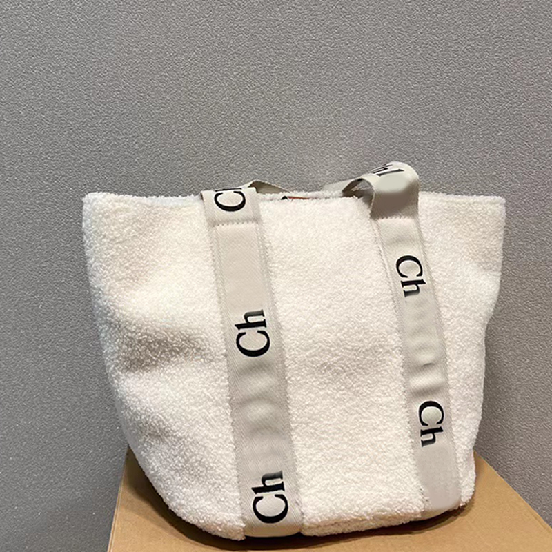 

Women Mini travel bag Luxurys Handbag Shoulder beach WOODY Bags Shopping Famous Large Letters Fashion Designers Crossbody Purse Clutch Tote Bags Purses Wallet, Yellow