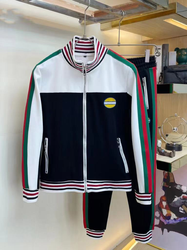 

2022Designer Mens tracksuit Luxury Men Sweatsuits Long sleeve Classic Fashion Pocket Running Casual Man Clothes Outfits Pants, Customize