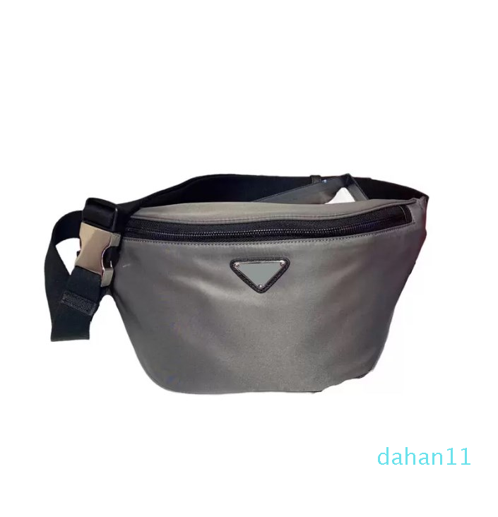 

Fashion Nylon Handbags Grey Waist Bags Designer Flap Handbags Luxurious Plain For Man Luxuries Purse Designers Pillow Woman Bag Enamel Metal High Quality, Black