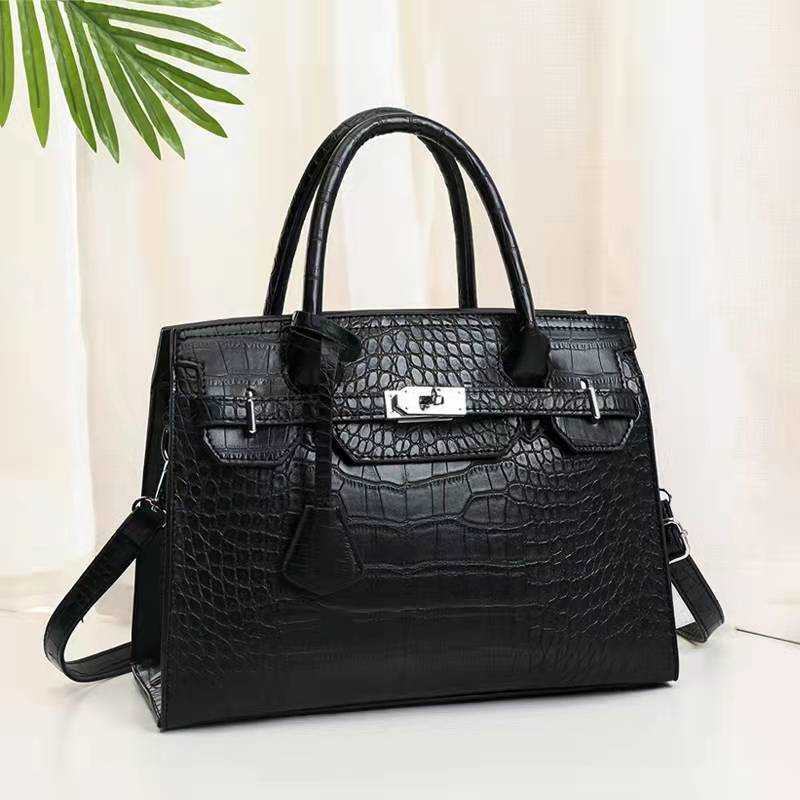 

HBP Luxury leather totes Crocodile pattern lady handbags Large capacity shopping bag Fashion Designer shoulder bag Bottom anti wear rivets, Freight make up the difference (not for