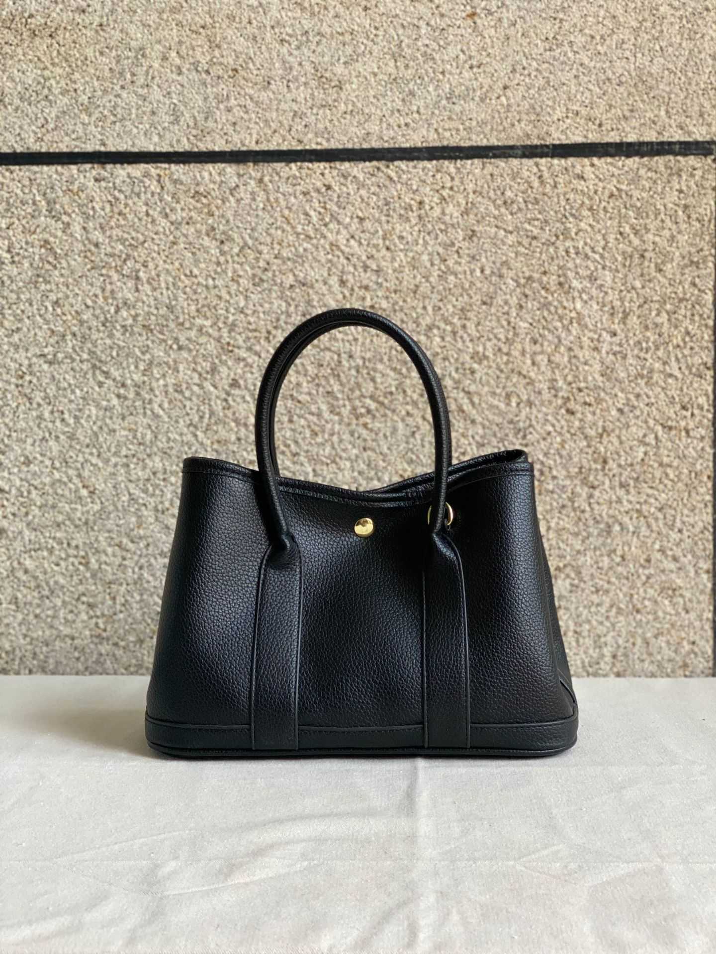 

Luxurious Designer Herme bags Straight garden Fashion large capacity shopping One shoulder diagonal carrying tote Commuter wide, Black