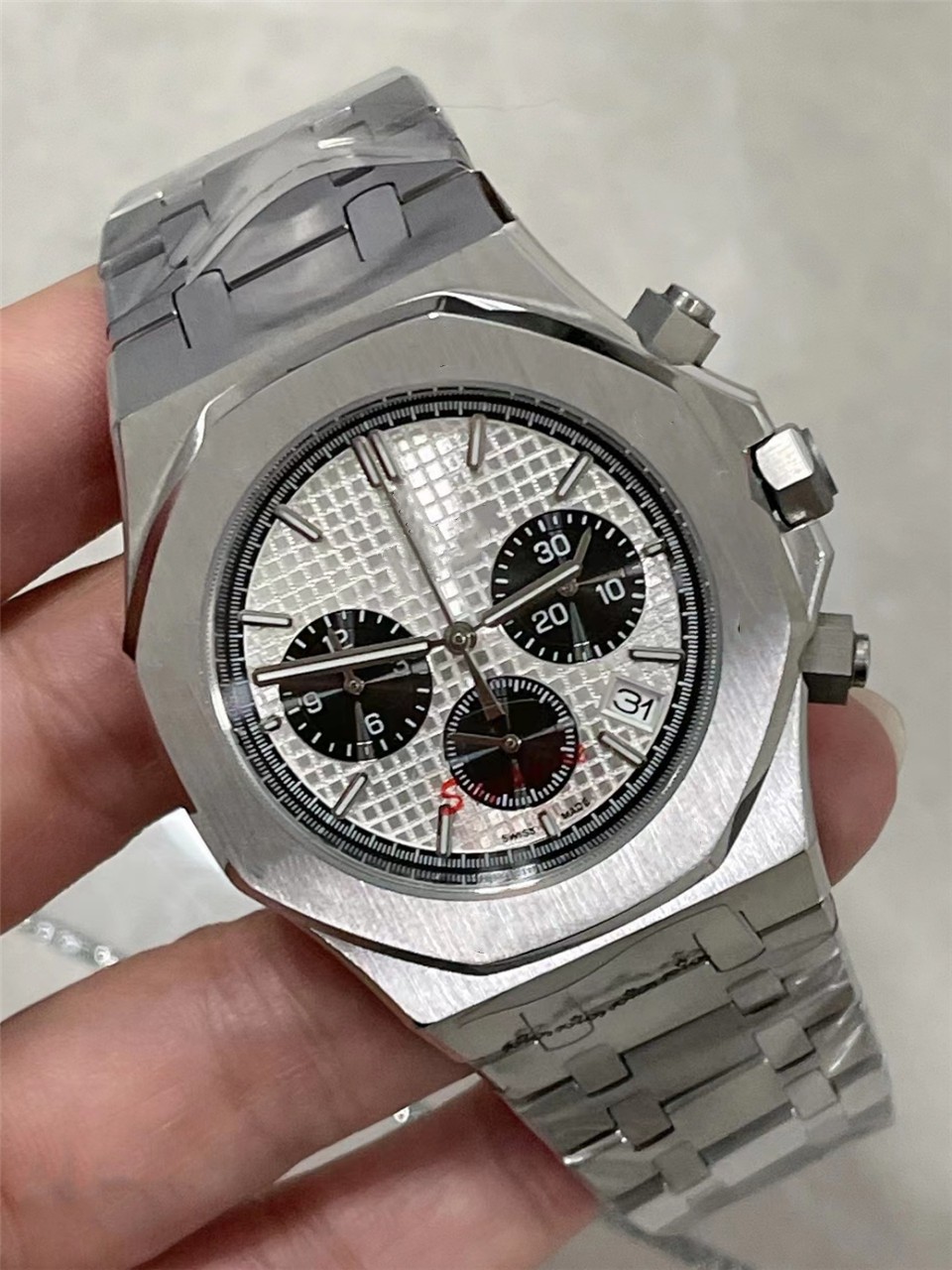 

42mm mens sapphire glass watches quartz chronograph full function men designer watch steel strap waterproof wristwatch gift, Only package
