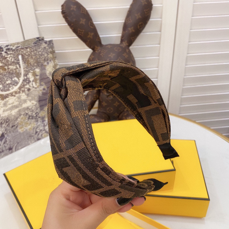

2022 Top Letter Designers Fashion Headbands With Bowknot Floral Quality Women Headband For Girlfriend Headswap With Gift Box