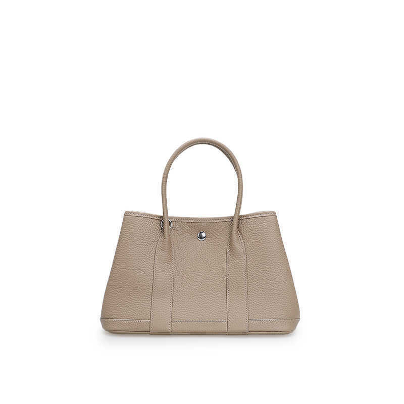 

Luxurious Designer Herme bags 2022 New Large Capacity Garden Baotou Top Layer Cowhide Lizhi Pattern Women's Casual One Shoulder Color Contrast Hand, Grey