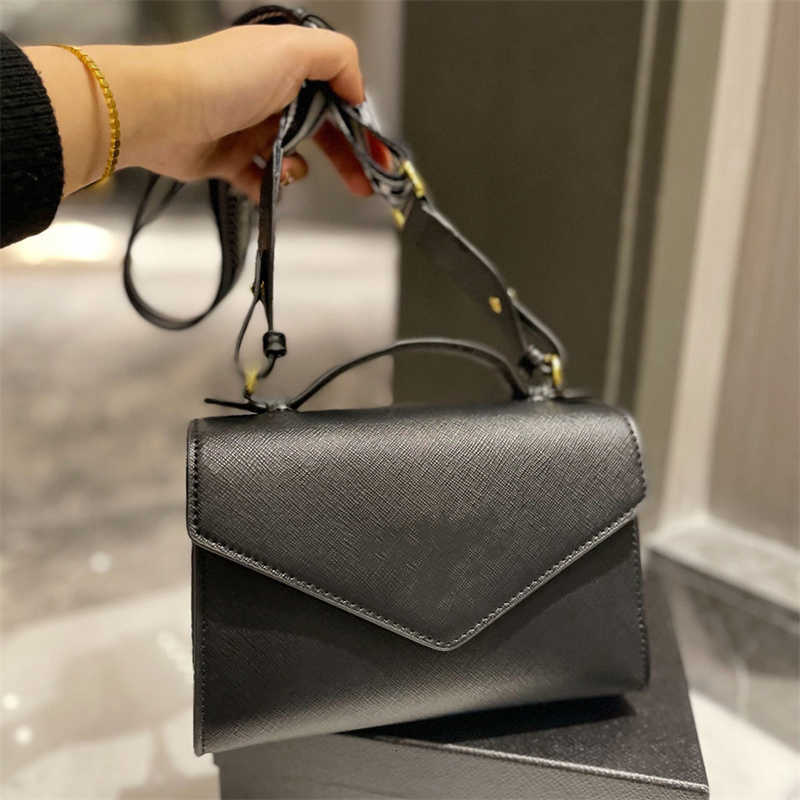 Sac de soirée Designer Luxury Femmes SAFFIANO MONOCHROME Épaule Black Blanc Crossbody Hand Hand Cuir S