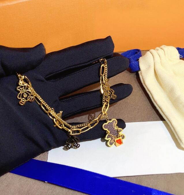 

Luxury Little Bear Link Chains Fashion Designer Bangle Jewelry 18k Gold Plated Stainless Steel Couple Wedding Bracelets Gift Accessories Wholesale