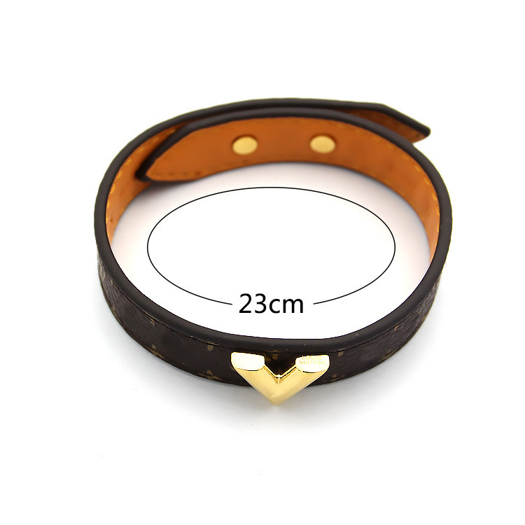 bracelets à breloques lvs bijoux de créateurs bracelets d'amour de luxe pour hommes femmes bijoux cjewelers bracelet en cuir en forme de V avec m