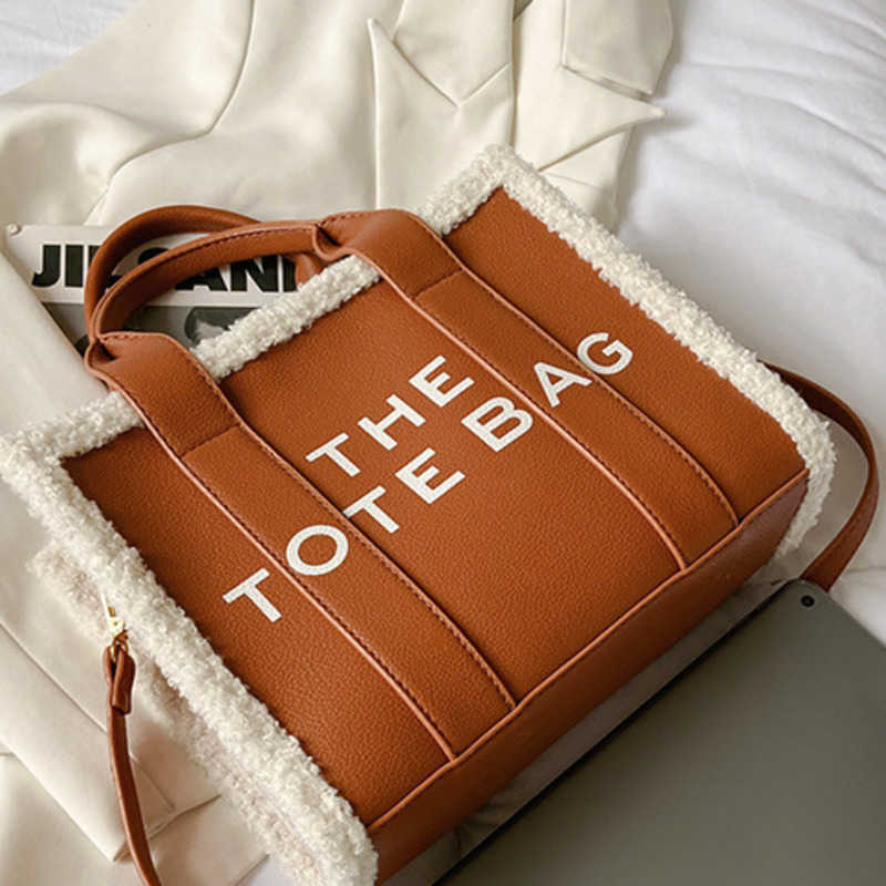 

Luxury Totes bag mini teddy bear bags faux fur fabric handbag Adjustable removable crossbody strap Polyester Interior zip pocket Women Fashion Famous Designers, Red