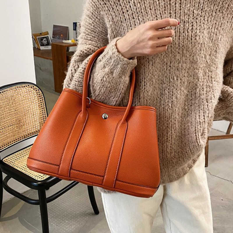 

Luxurious Designer Herme bags Women's Fashion Commuter Large Capacity One Shoulder Crossbody Tote Texture Hand, Burgundy