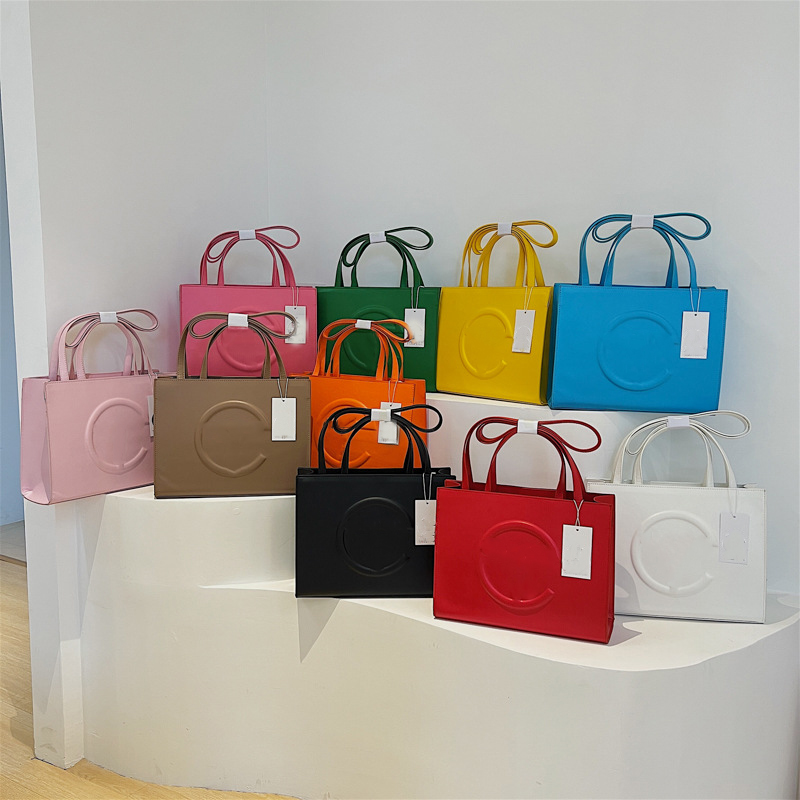 

the tote bag 2022 designer bag crossbody shopping bags shoulder handbags purses and lady luxury famous brands Pu for women leisure totes 10 color wholesale, Black