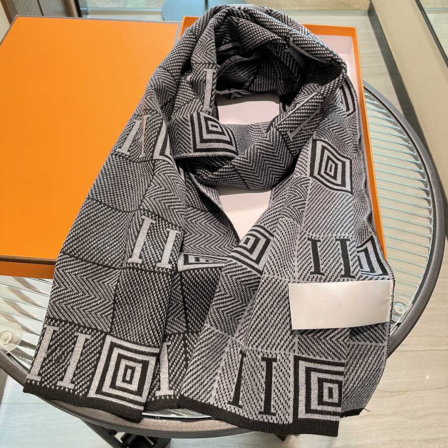 

Fashion Womens Cashmere Scarves Fashion Winter Pashmina Soft Scarfs Luxurys Letter Tassels Unisex Top Long Scarve