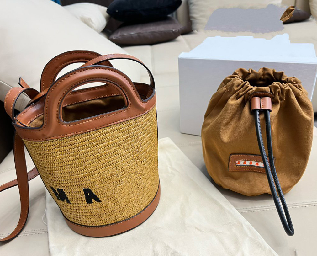 

Mani Women Straw Shopping Bag Designer Girls Shoulder Bags Luggage Fashion Bag, Brown