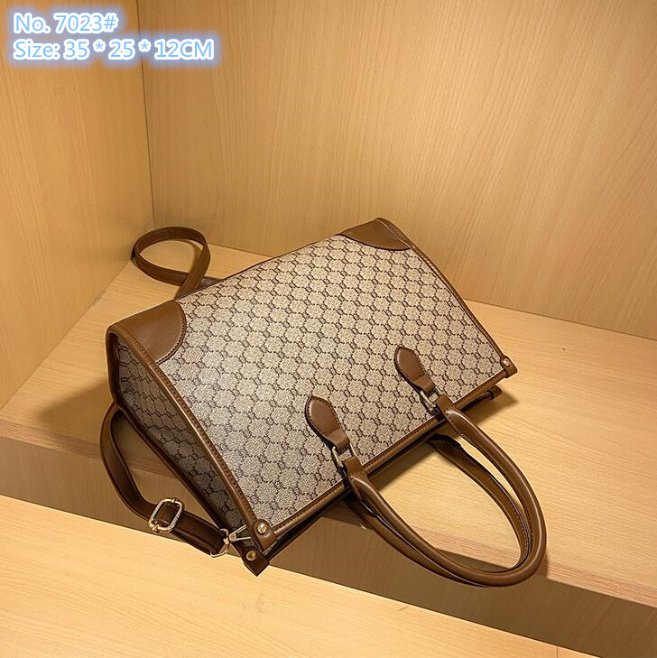 

Wholesale factory women shoulder bags 3 color street trend letter handbag large capacity printed leather tote bag elegant retro contrast leathers handbags, Gray-7023#